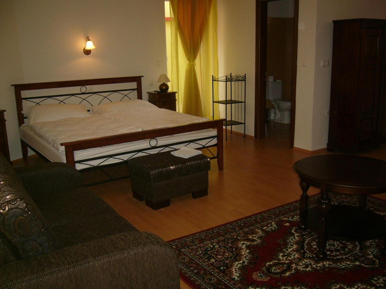 Penzion Da Giacomo Trenčín Kamer foto