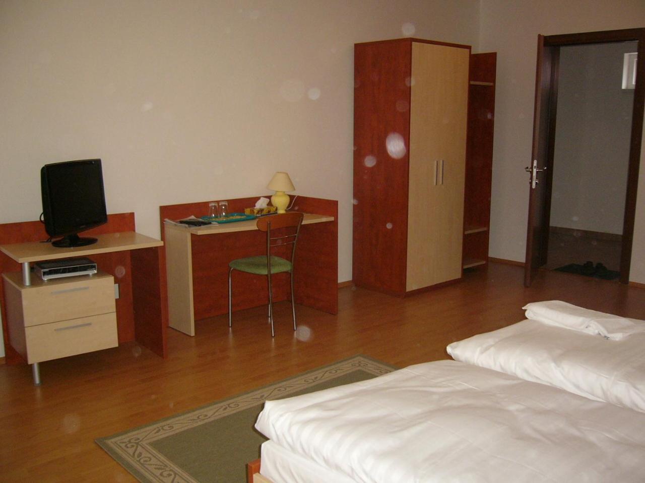 Penzion Da Giacomo Trenčín Kamer foto